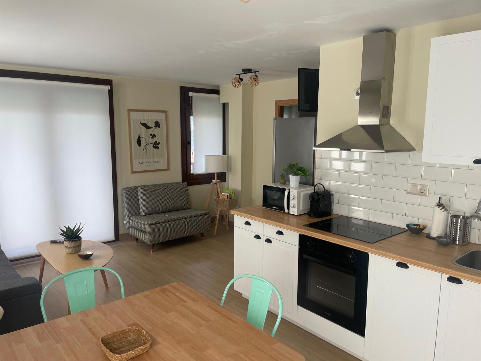 Casita Independiente Y Tres Apartamentos Con Piscina Ladeira Playa ไบโยนา ภายนอก รูปภาพ