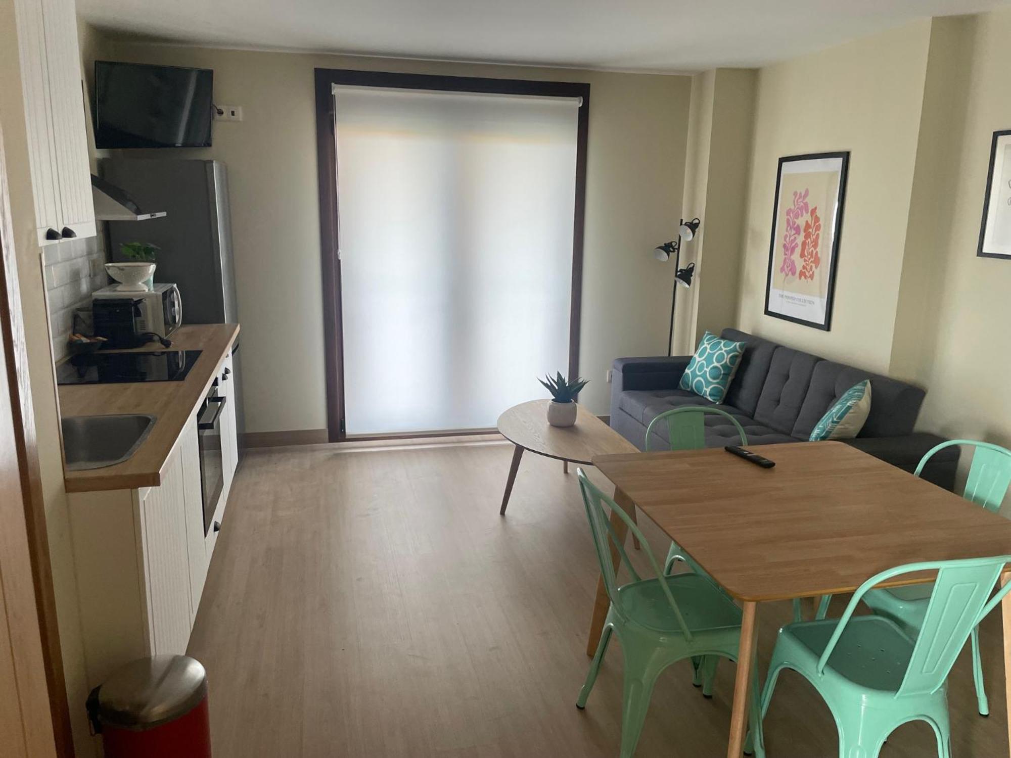 Casita Independiente Y Tres Apartamentos Con Piscina Ladeira Playa ไบโยนา ภายนอก รูปภาพ